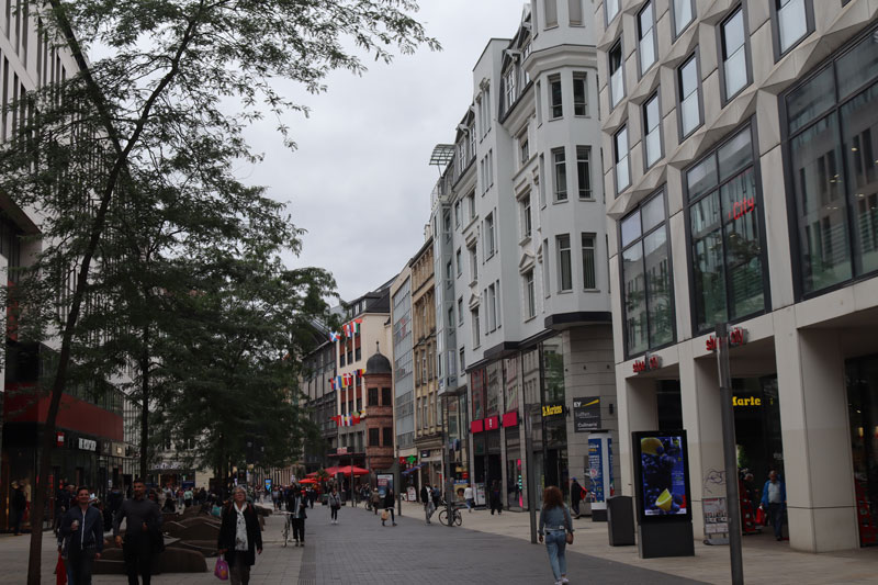 Winkelgebied Leipzig met tieners