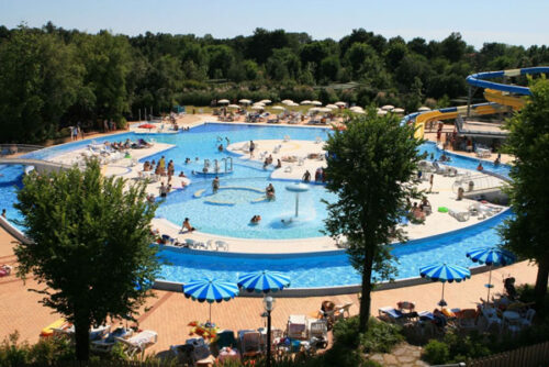 Vakantiepark-in-italie-met-zwemparadijs