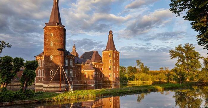 Kasteel Hoensbroek met tieners | Leukste kastelen in Nederland voor tieners