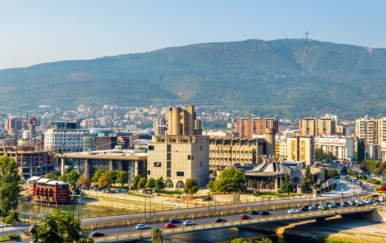 Skopje in Macedonië met tieners